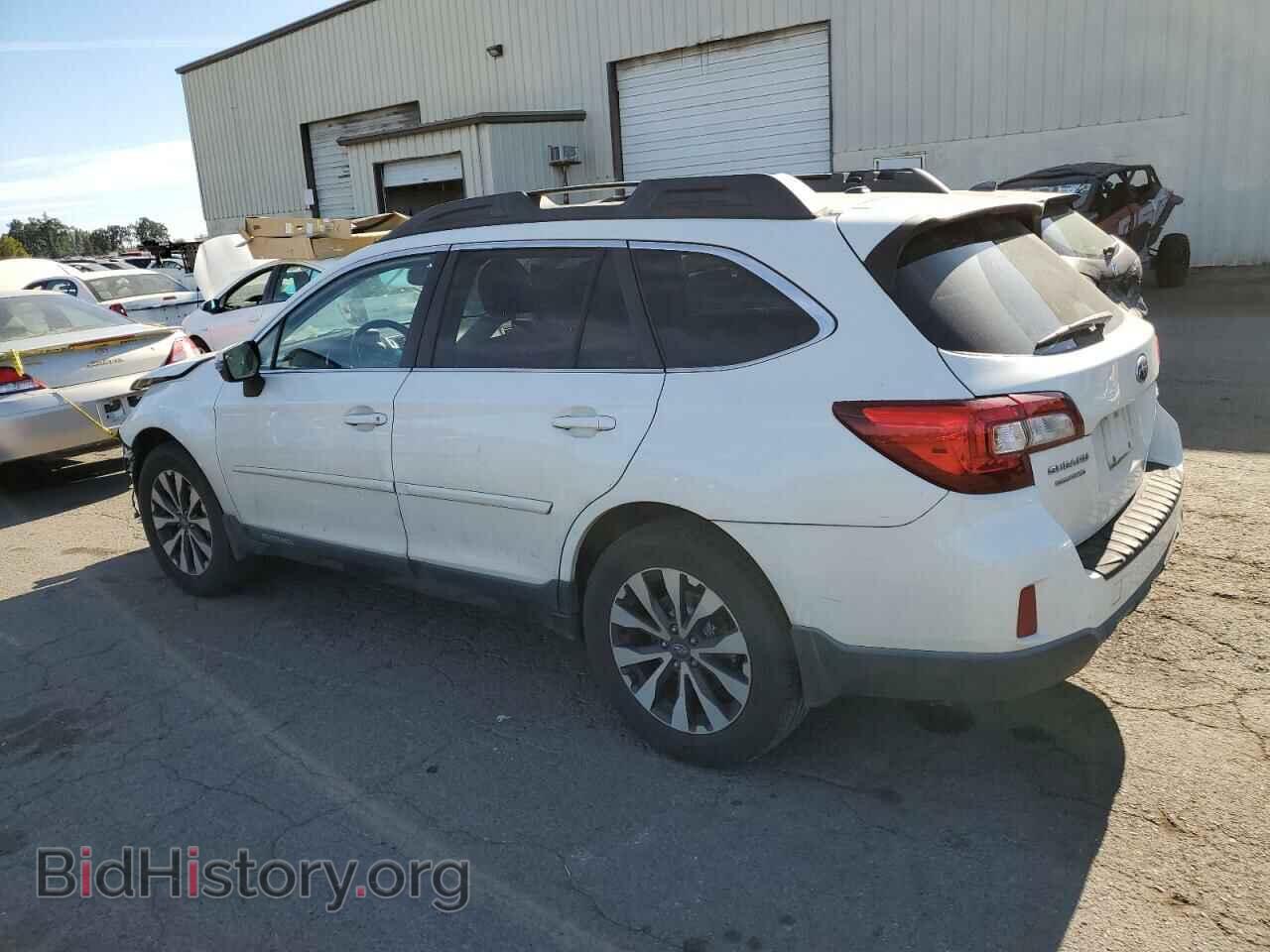 2015 SUBARU OUTBACK - VIN: 4S4BSANC1F3361428 - Фото 2