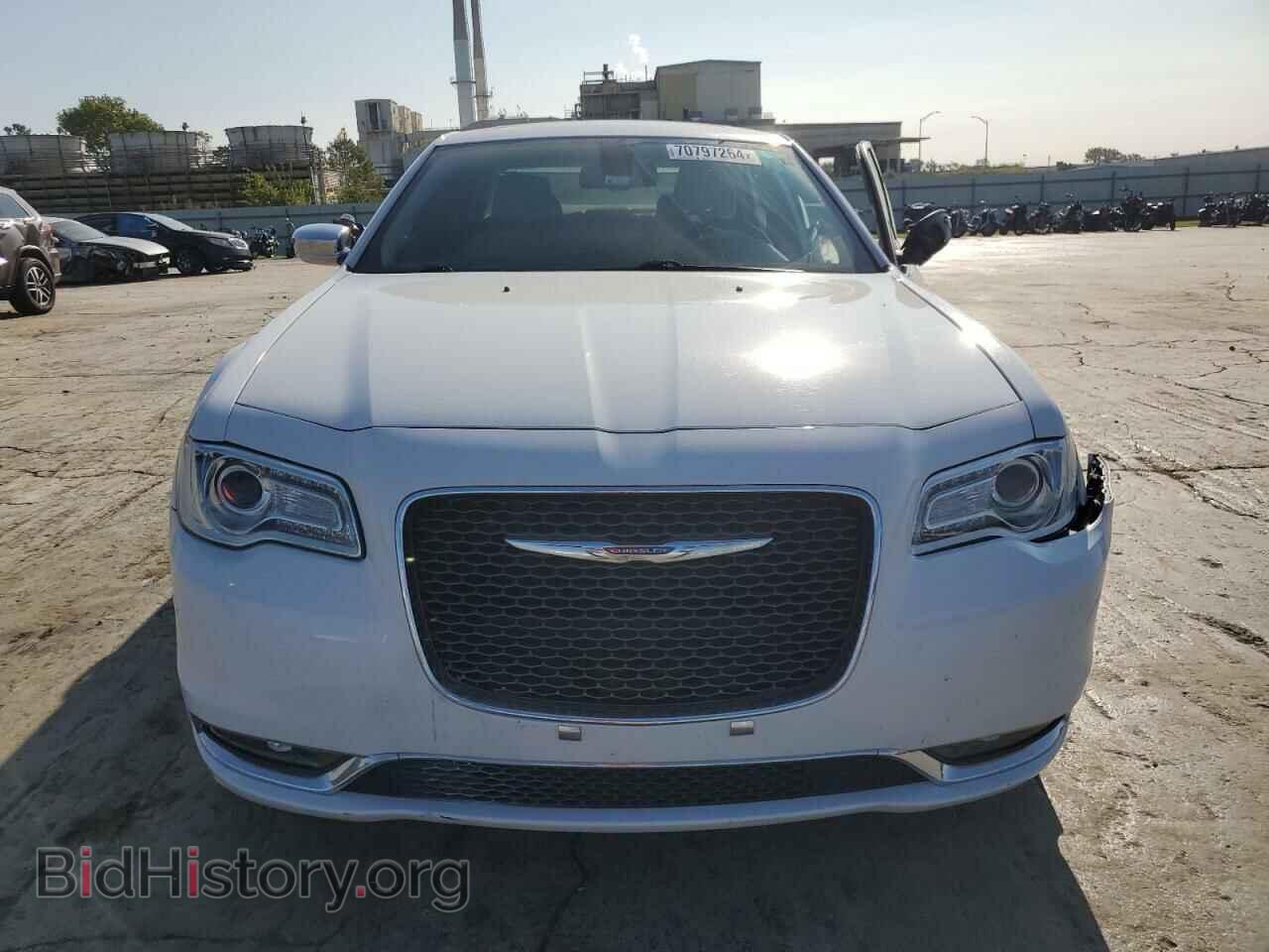 2016 CHRYSLER 300 - VIN: 2C3CCAEG8GH342368 - Фото 5