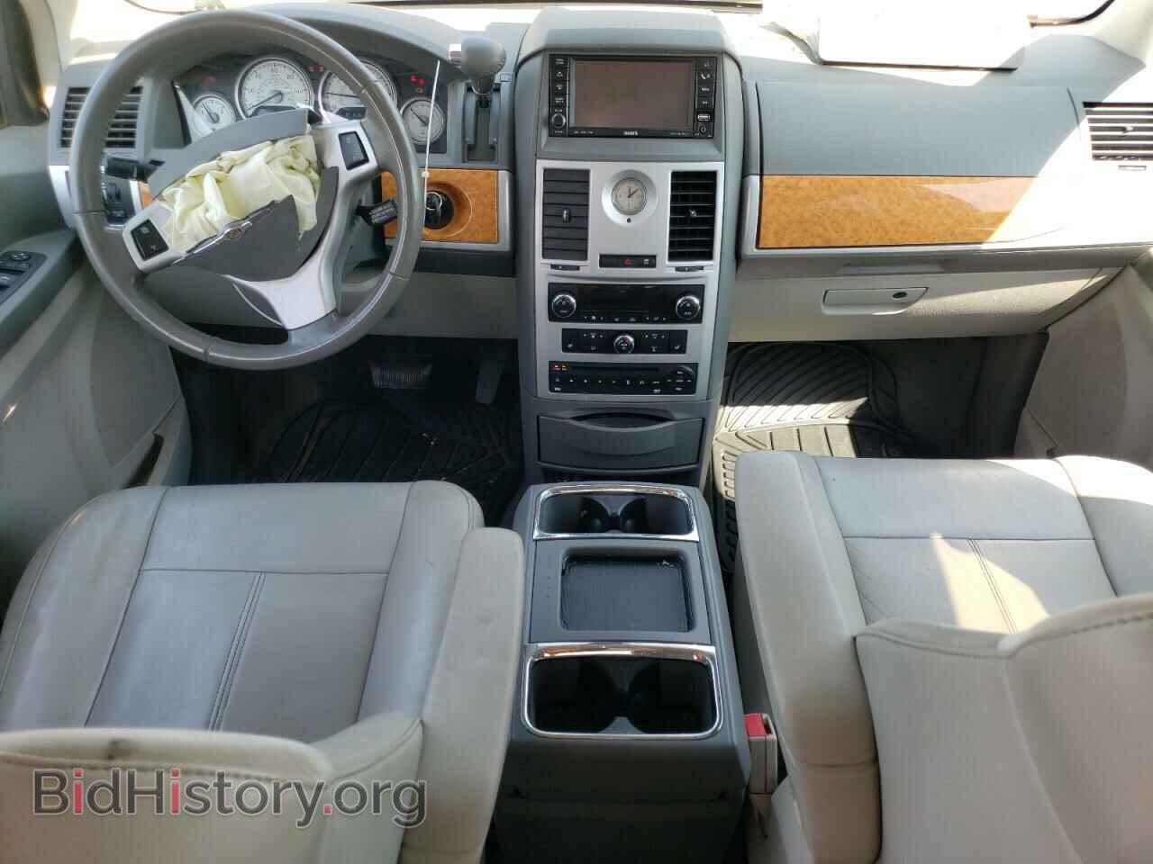 2010 CHRYSLER MINIVAN - VIN: 2A4RR7DX1AR399127 - Фото 8
