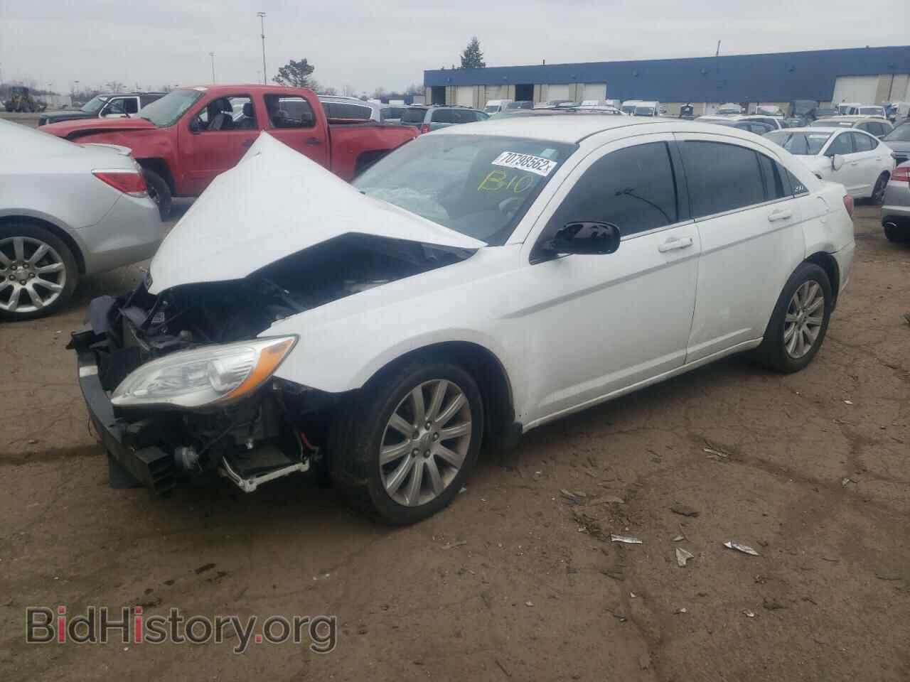 Фотография 1C3CCBBB9DN763193 - CHRYSLER 200 2013