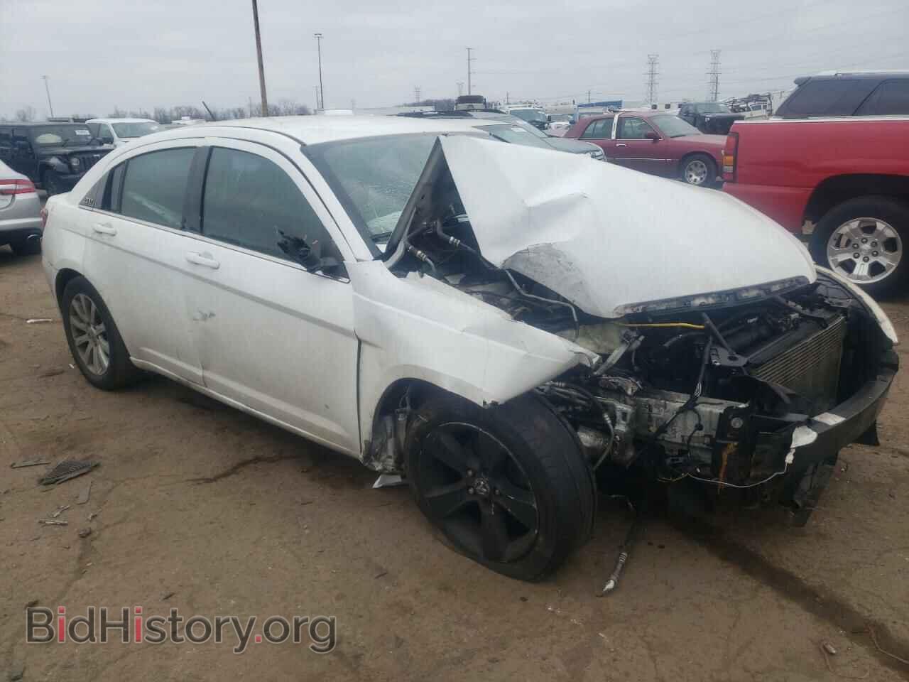 2013 CHRYSLER 200 - VIN: 1C3CCBBB9DN763193 - Фото 4