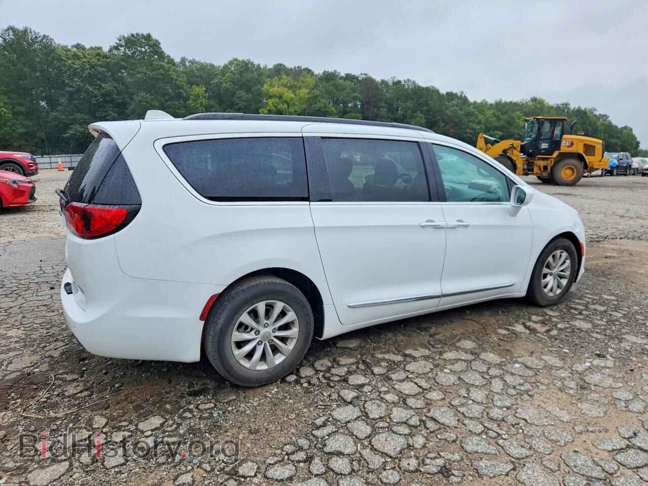 2017 CHRYSLER PACIFICA - VIN: 2C4RC1BG9HR787787 - Photo 3