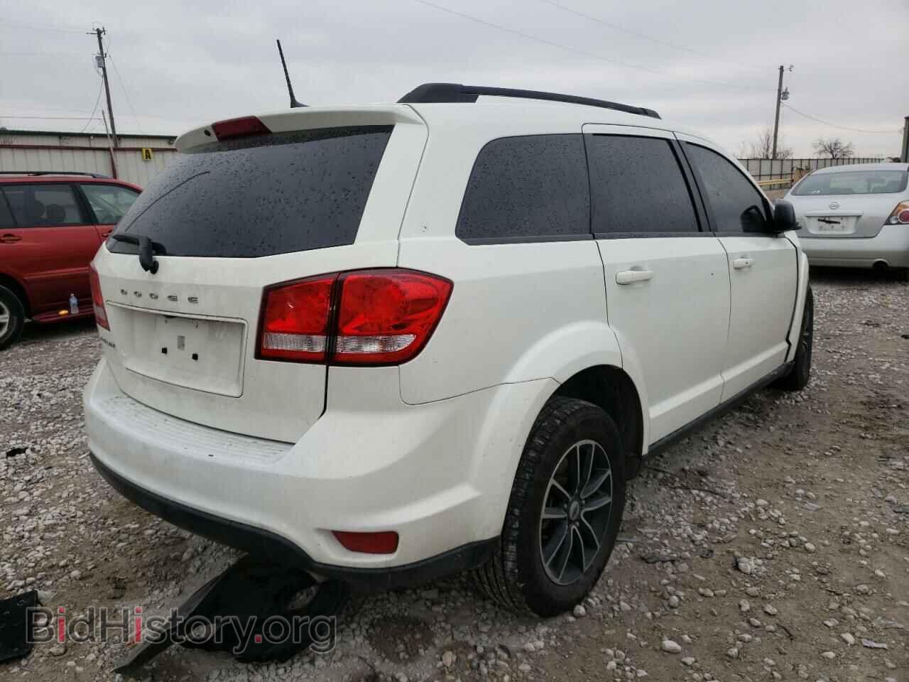 2019 DODGE JOURNEY - VIN: 3C4PDCBB2KT751304 - Фото 4