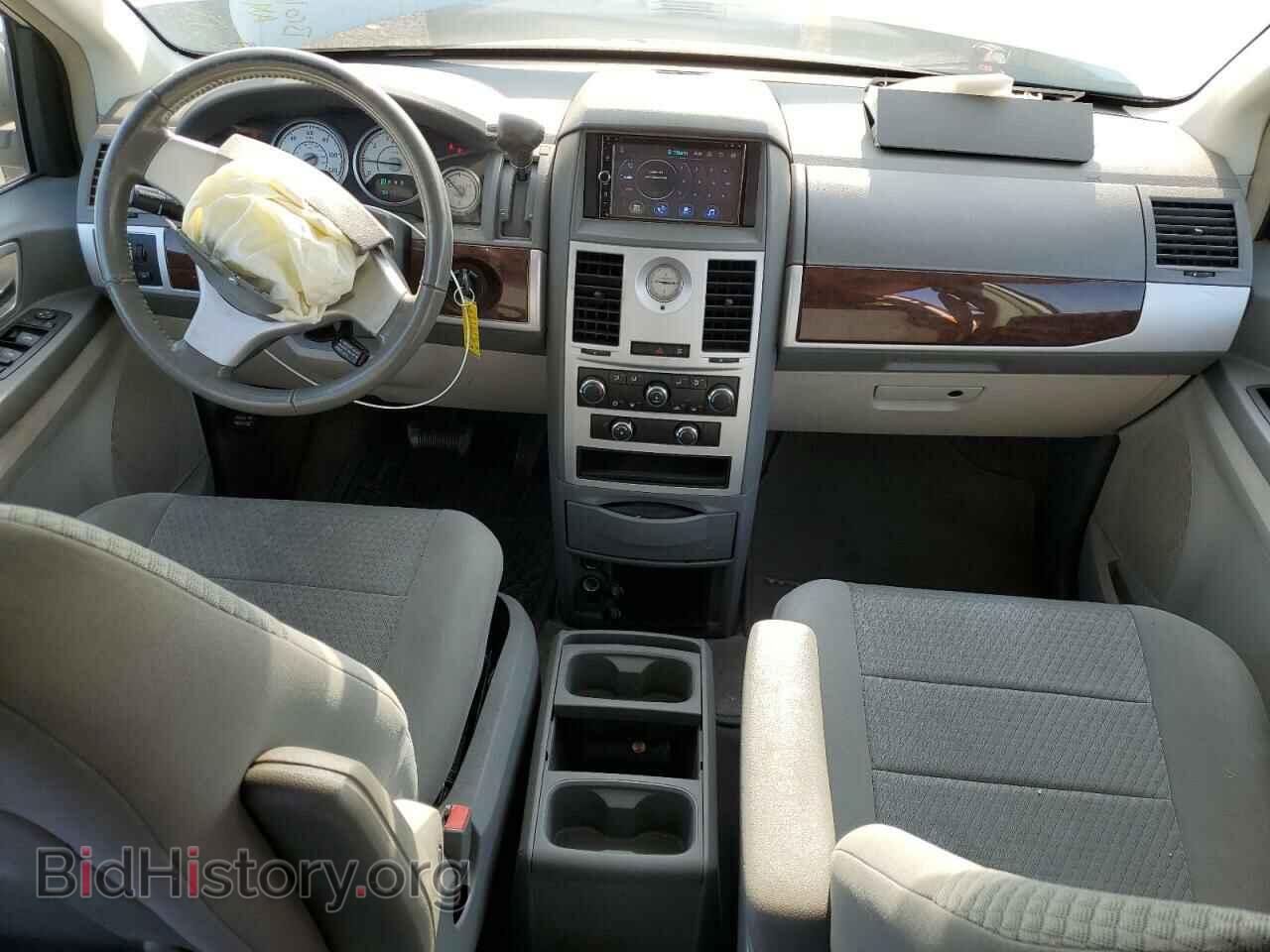 2010 CHRYSLER MINIVAN - VIN: 2A4RR5D19AR479159 - Фото 8