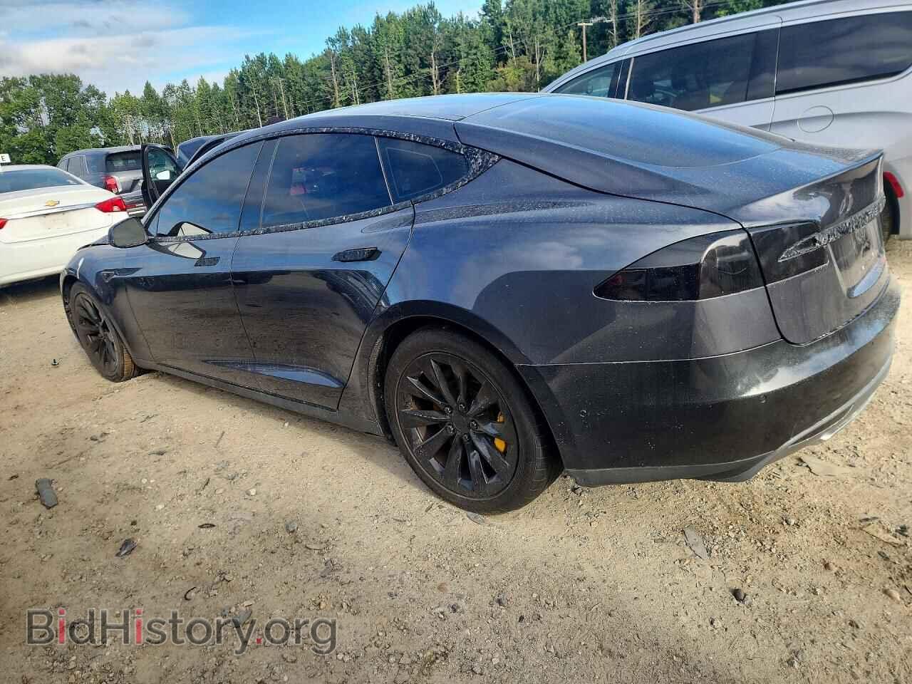 2015 Tesla MODEL S (VIN 5YJSA1H29FF100934) — фото 2 из 14
