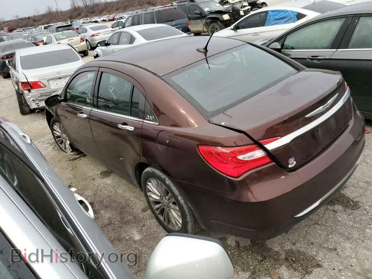 2013 CHRYSLER 200 - VIN: 1C3CCBCG2DN701970 - Фото 2