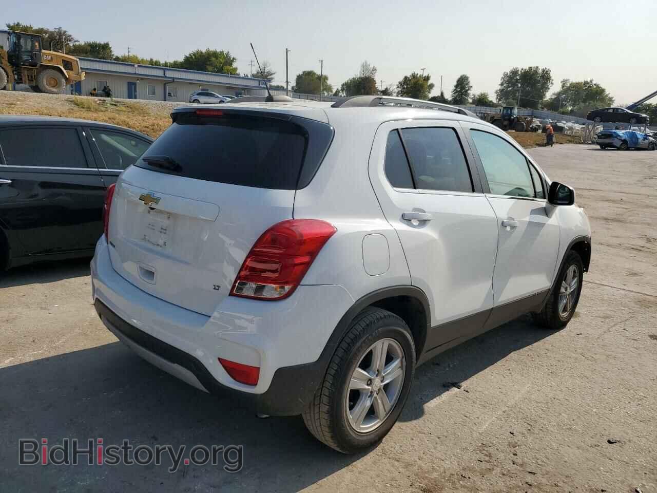 2019 CHEVROLET TRAX - VIN: 3GNCJLSB3KL358927 - Фото 3