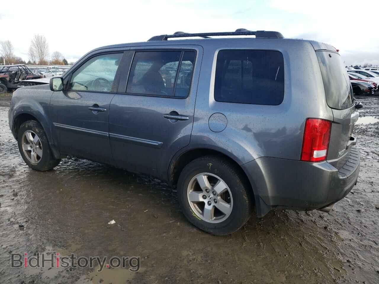 2011 HONDA PILOT - VIN: 5FNYF4H57BB033266 - Фото 2
