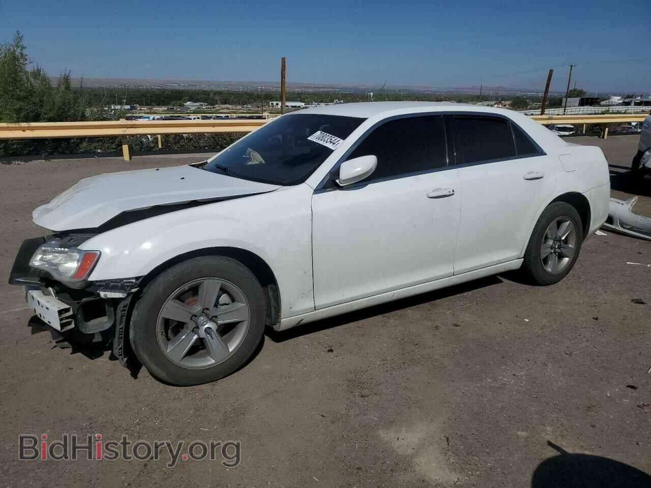 Фотография 2C3CCAAG3EH181303 - CHRYSLER 300 2014