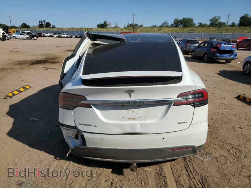 2018 Tesla MODEL X (VIN 5YJXCDE22JF103446) — photo 6 of 13