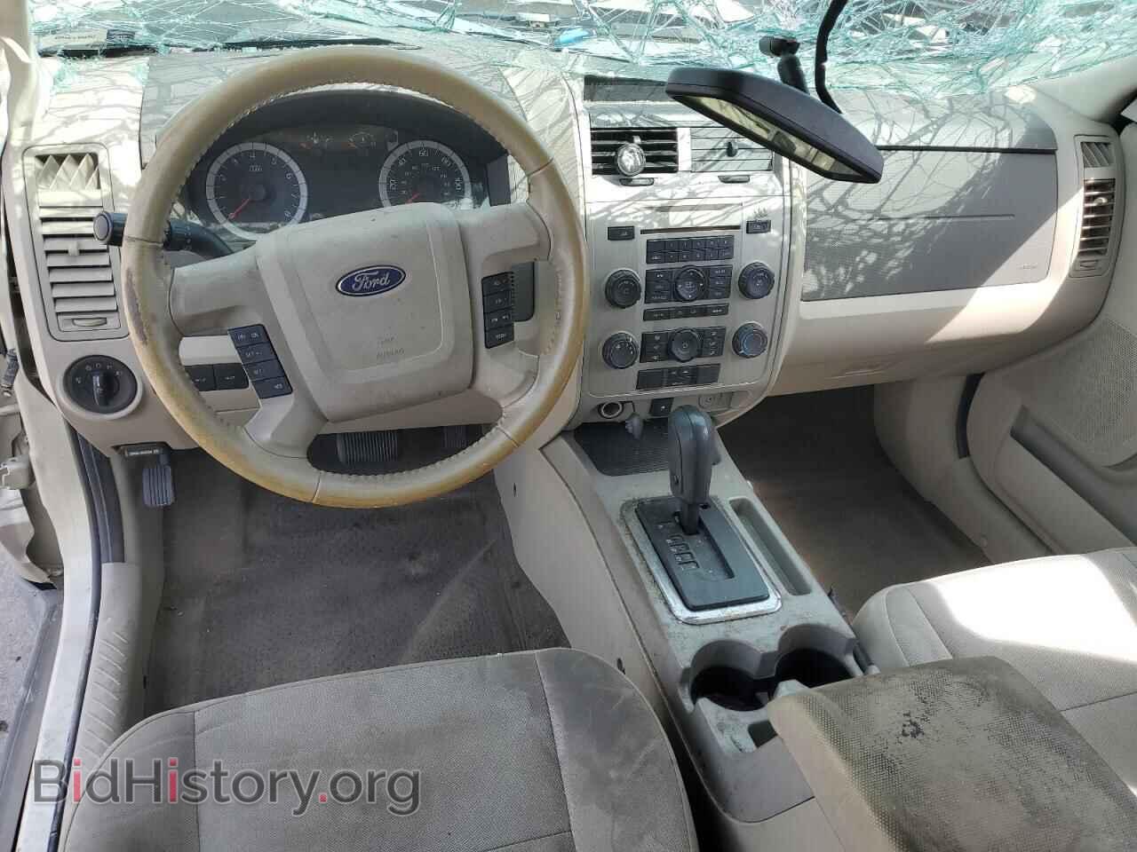 2010 FORD ESCAPE - VIN: 1FMCU0D70AKD12796 - Фото 8