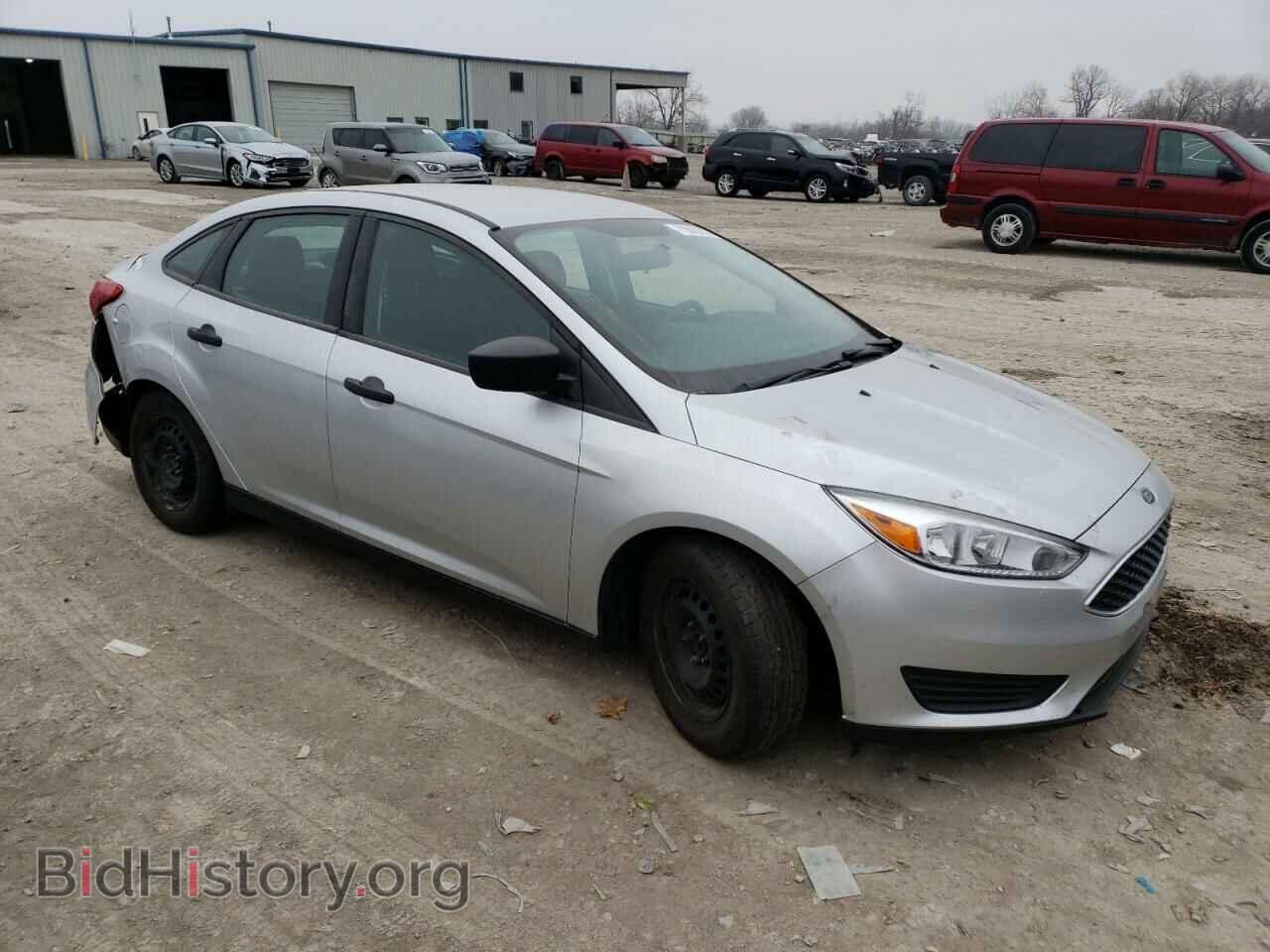 2017 FORD FOCUS - VIN: 1FADP3E27HL312437 - Photo 4