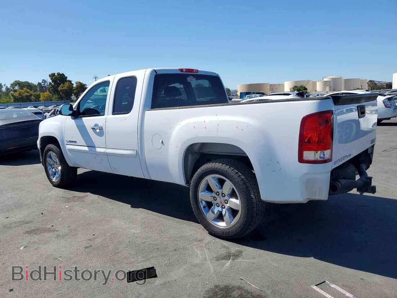2013 GMC SIERRA - VIN: 1GTR1VE09DZ246346 - Photo 2