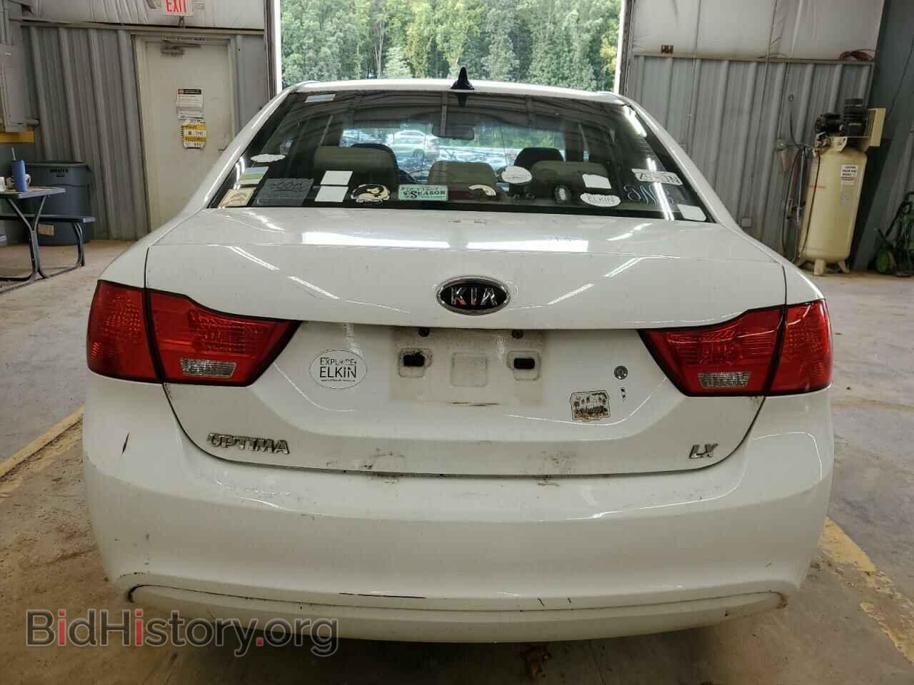 2009 KIA OPTIMA - VIN: KNAGE228495333345 - Фото 6
