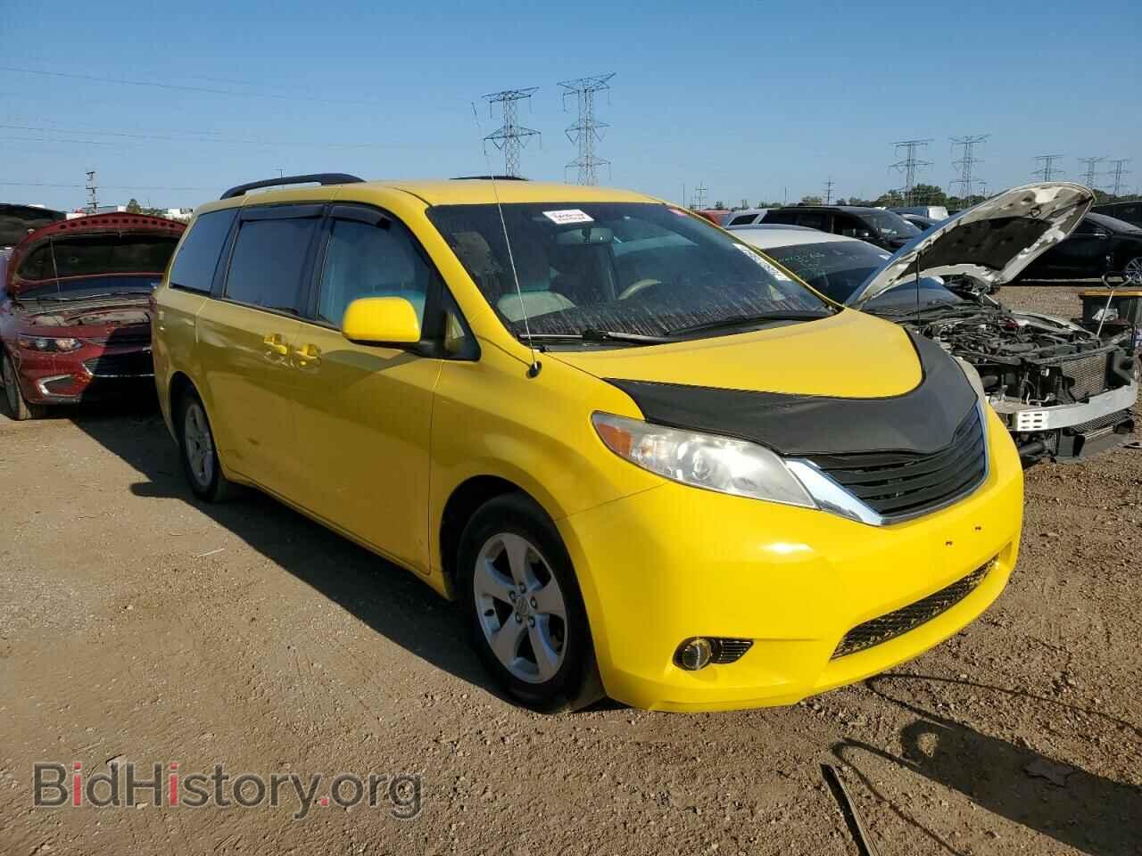 2011 TOYOTA All Models - VIN: 5TDKK3DC8BS100923 - Фото 4