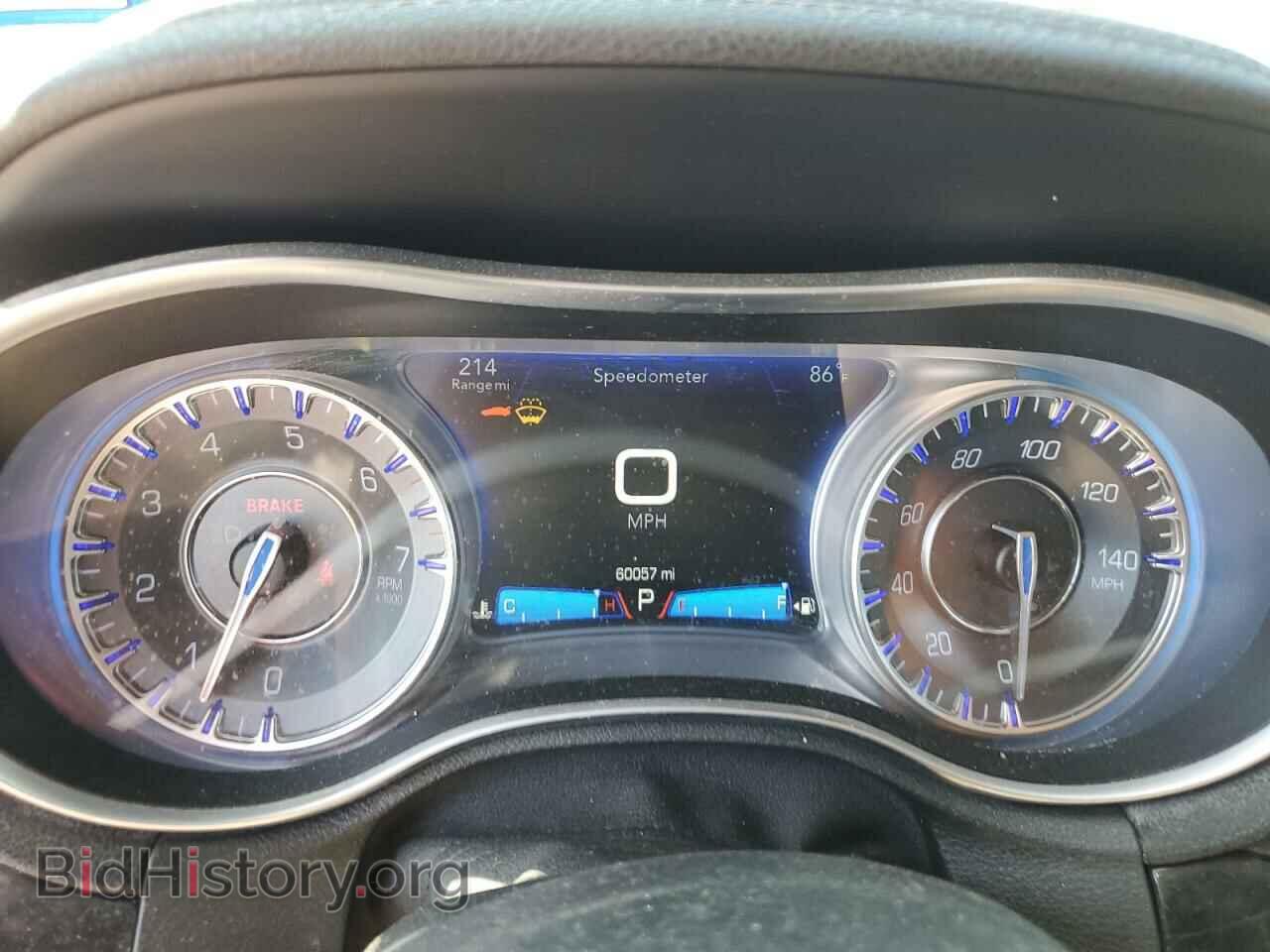 2018 CHRYSLER 300 - VIN: 2C3CCAEG9JH137066 - Фото 9