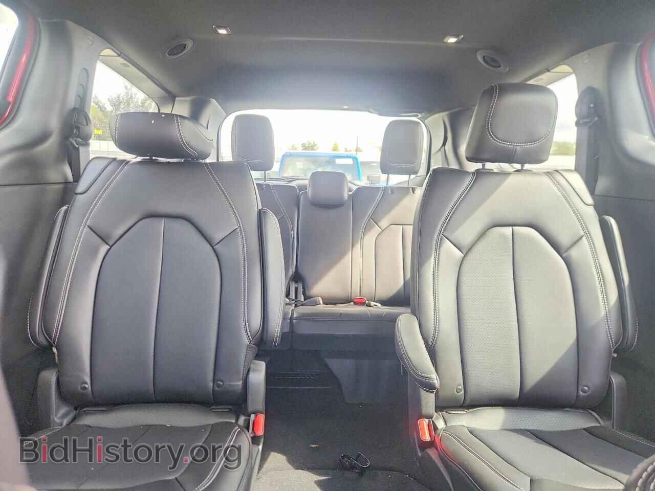 2026 CHRYSLER PACIFICA - VIN: 2C4RC1BG5TR163882 - Photo 10