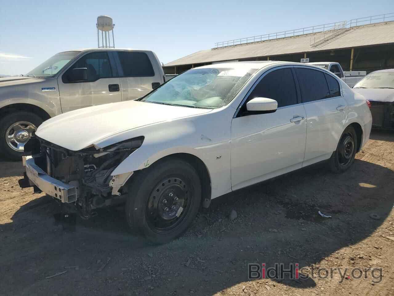 Photo JN1CV6APXFM503519 - INFINITI Q40 2015