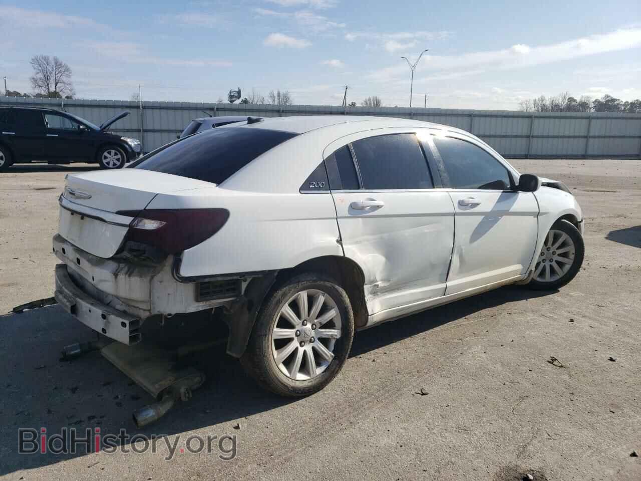 2012 CHRYSLER 200 - VIN: 1C3CCBBG2CN268781 - Фото 3