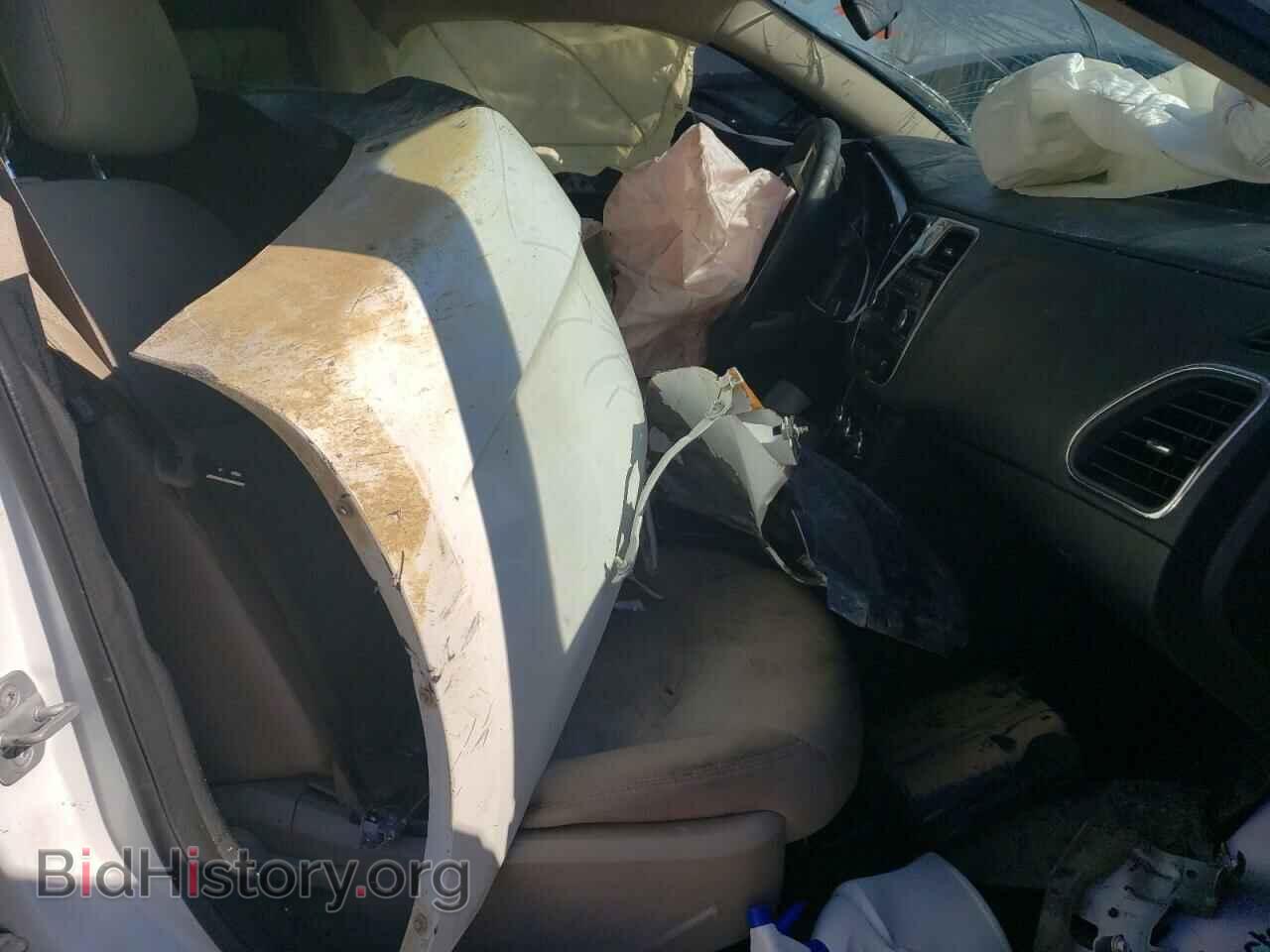 2012 CHRYSLER 200 - VIN: 1C3CCBBG2CN268781 - Фото 7