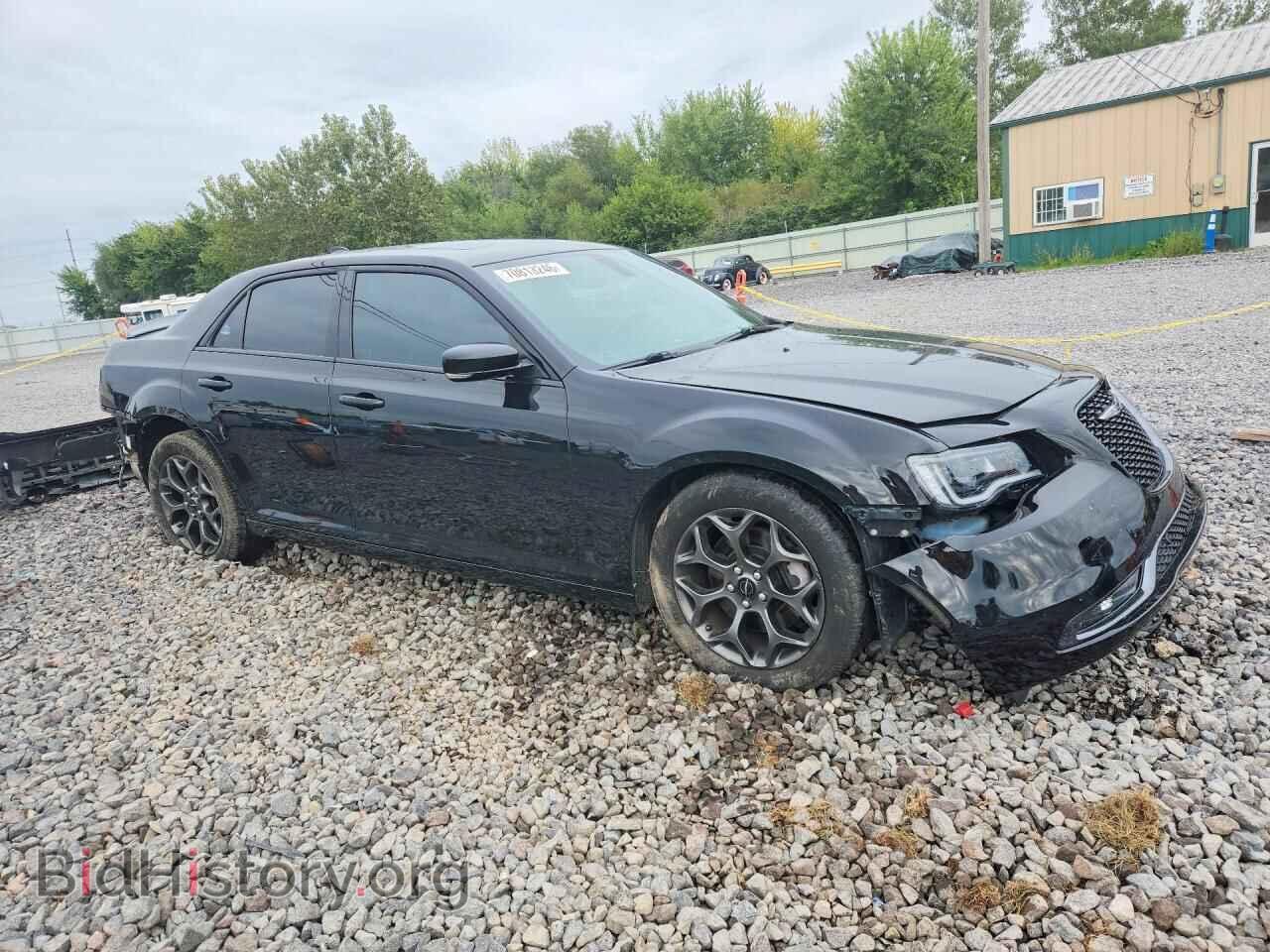 2017 CHRYSLER 300 - VIN: 2C3CCAGG2HH651221 - Photo 4