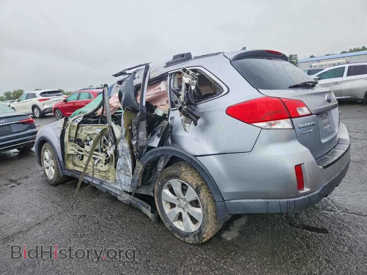 2011 SUBARU OUTBACK - VIN: 4S4BRBKC6B3387796 - Фото 2