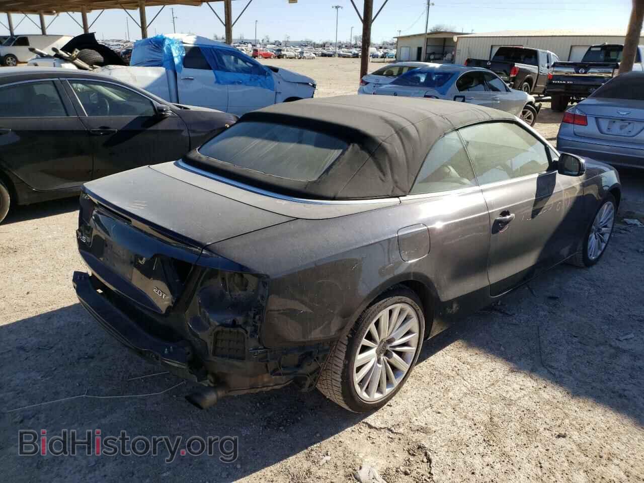 2010 AUDI A5 - VIN: WAUTFAFH2AN015728 - Фото 4