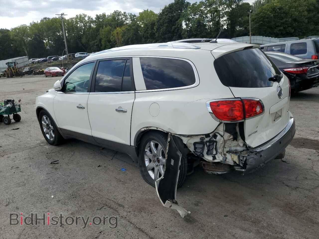 2010 BUICK ENCLAVE - VIN: 5GALVCED7AJ160367 - Фото 2