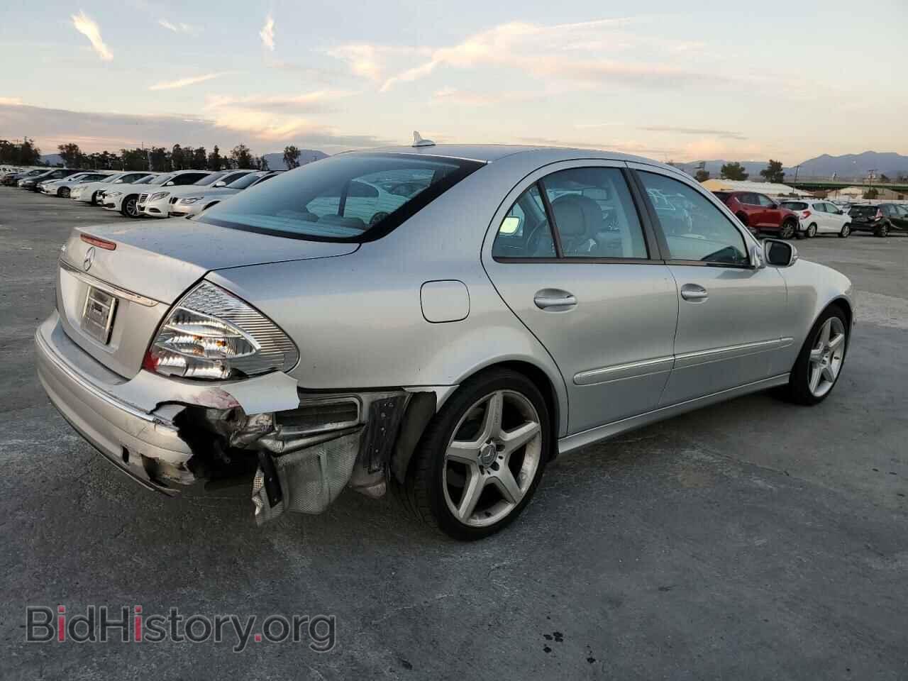 2009 MERCEDES-BENZ E-CLASS - VIN: WDBUF56X29B438178 - Фото 3