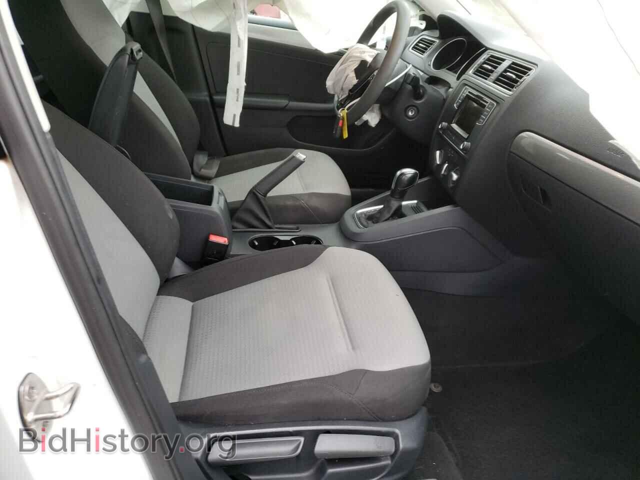 2017 VOLKSWAGEN JETTA - VIN: 3VW2B7AJ0HM203902 - Фото 5