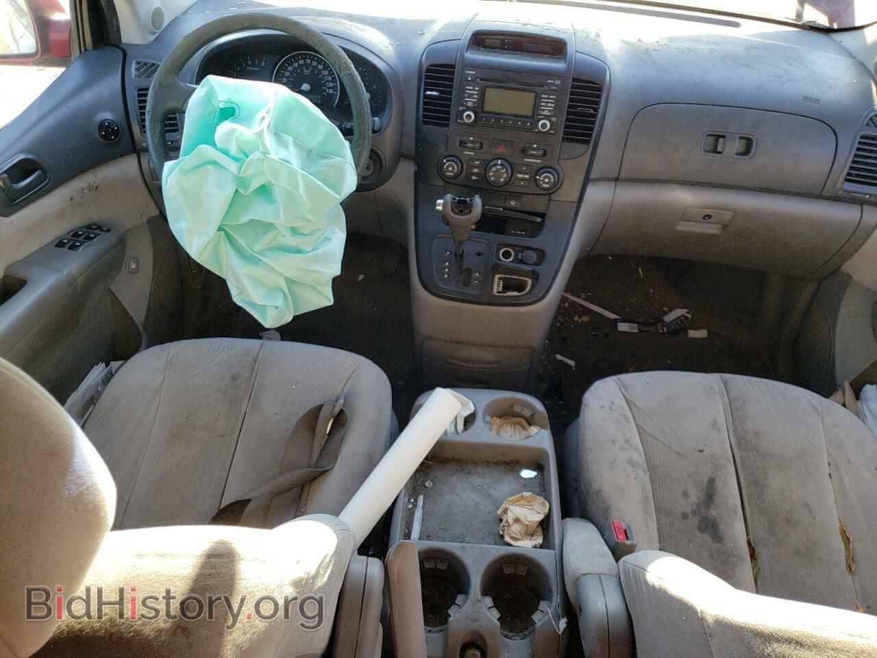 2009 KIA All Models - VIN: KNDMB233496272347 - Фото 8