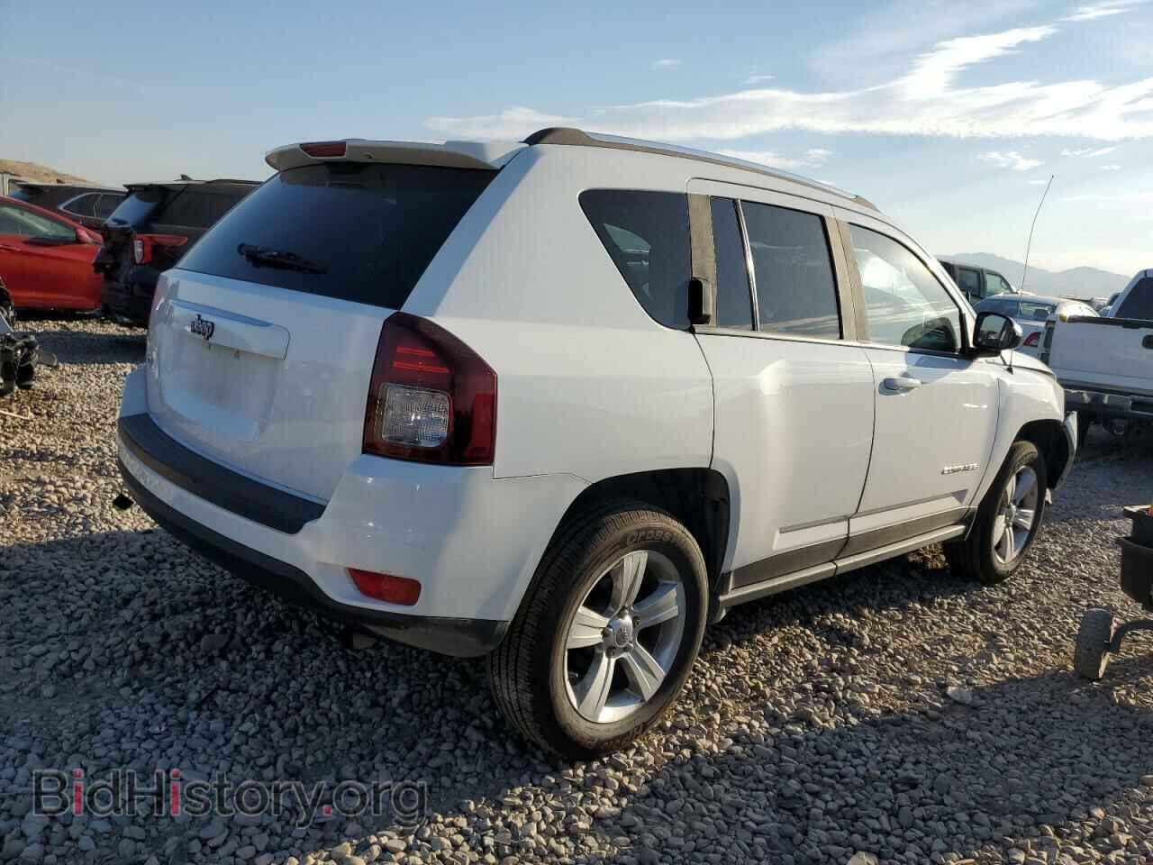 2014 JEEP COMPASS - VIN: 1C4NJDBB4ED572732 - Фото 3
