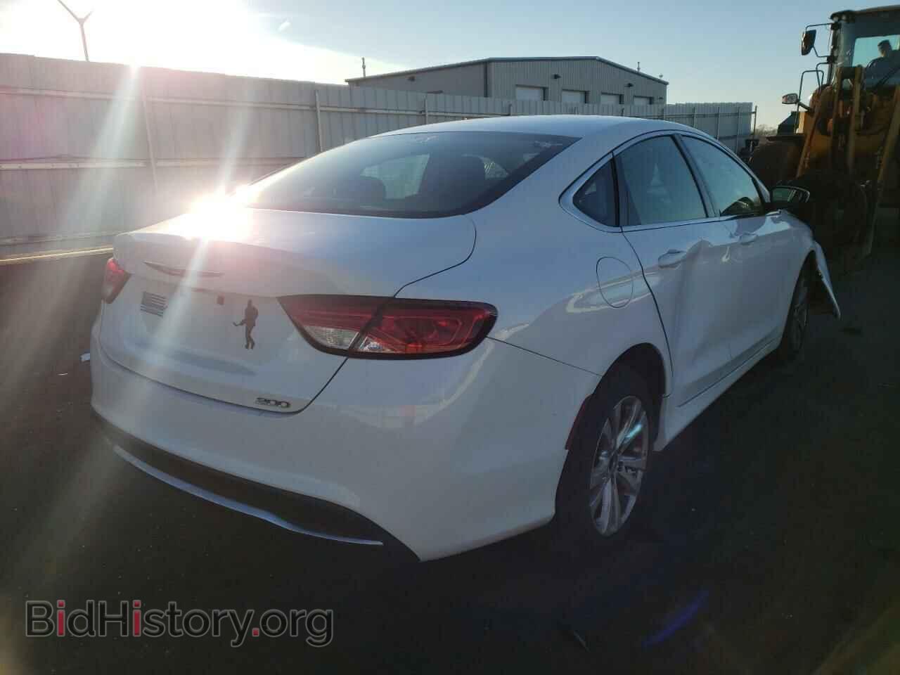 2015 CHRYSLER 200 - VIN: 1C3CCCAB8FN662527 - Фото 4
