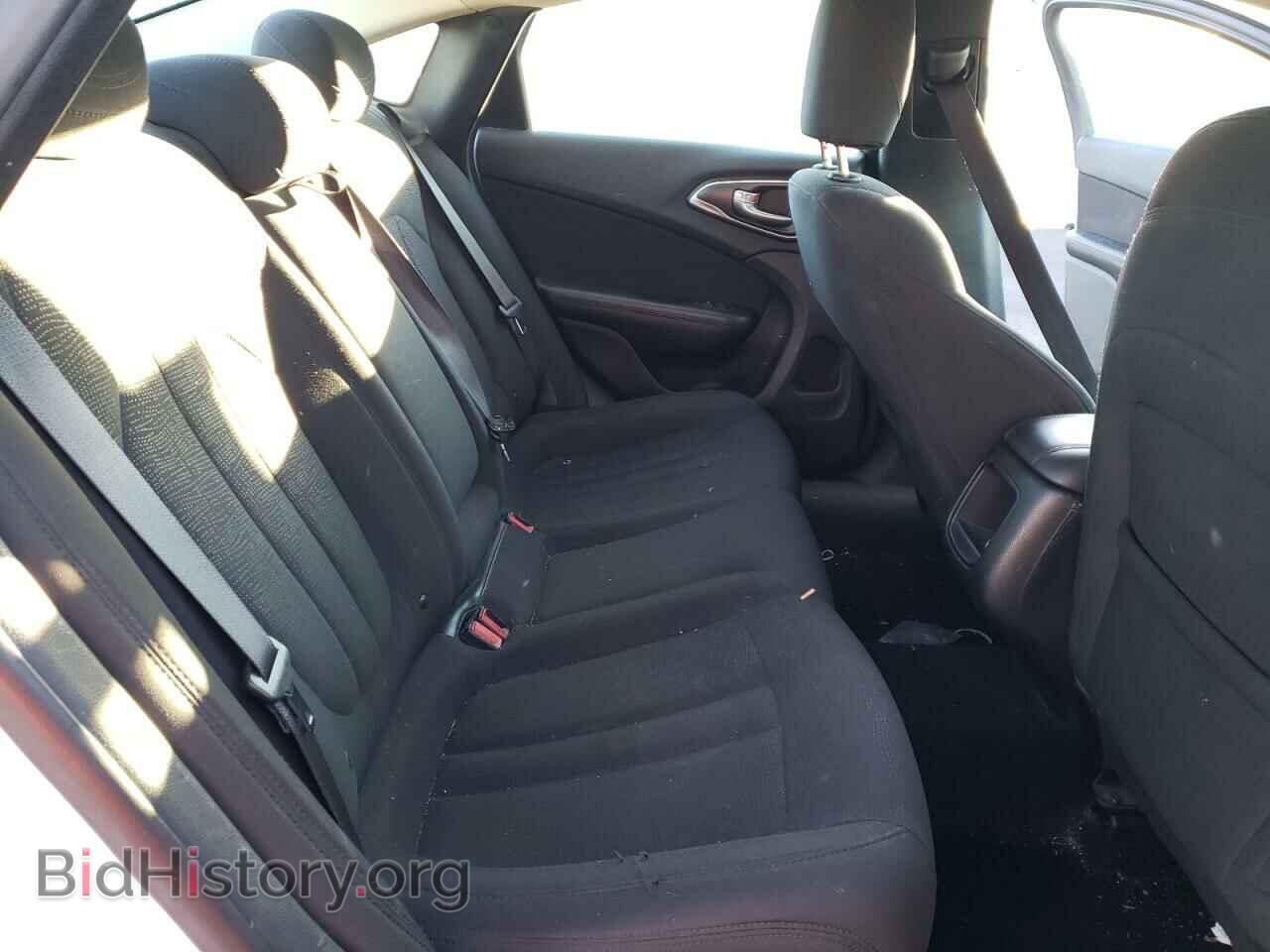 2015 CHRYSLER 200 - VIN: 1C3CCCAB8FN662527 - Фото 6