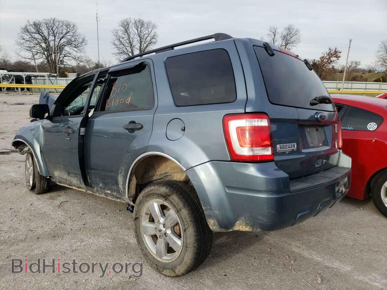 2011 FORD ESCAPE - VIN: 1FMCU0D76BKB20641 - Фото 3