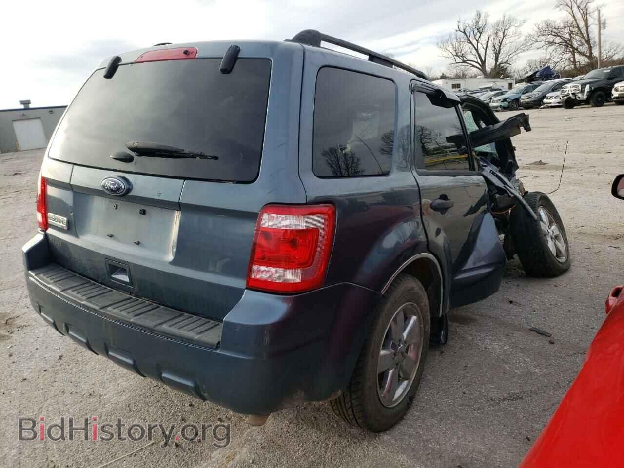 2011 FORD ESCAPE - VIN: 1FMCU0D76BKB20641 - Фото 4