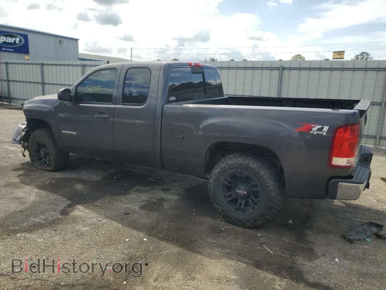 2011 GMC SIERRA - VIN: 1GTR2VE39BZ176495 - Фото 2