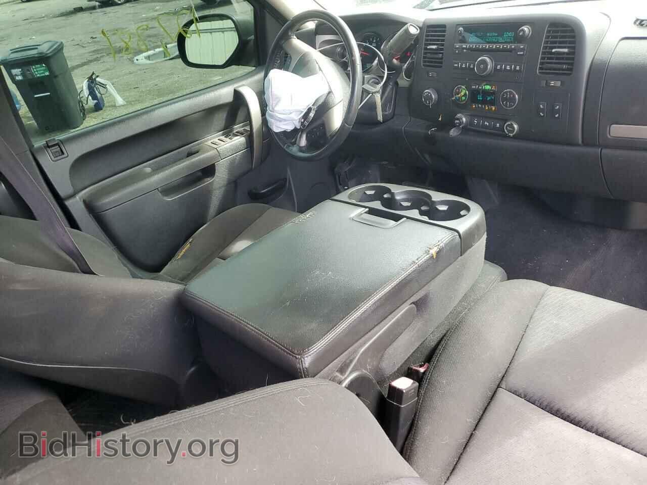 2011 GMC SIERRA - VIN: 1GTR2VE39BZ176495 - Фото 8