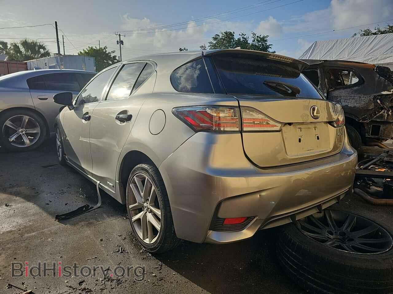 2017 LEXUS CT 200 - VIN: JTHKD5BH2H2296635 - Фото 3