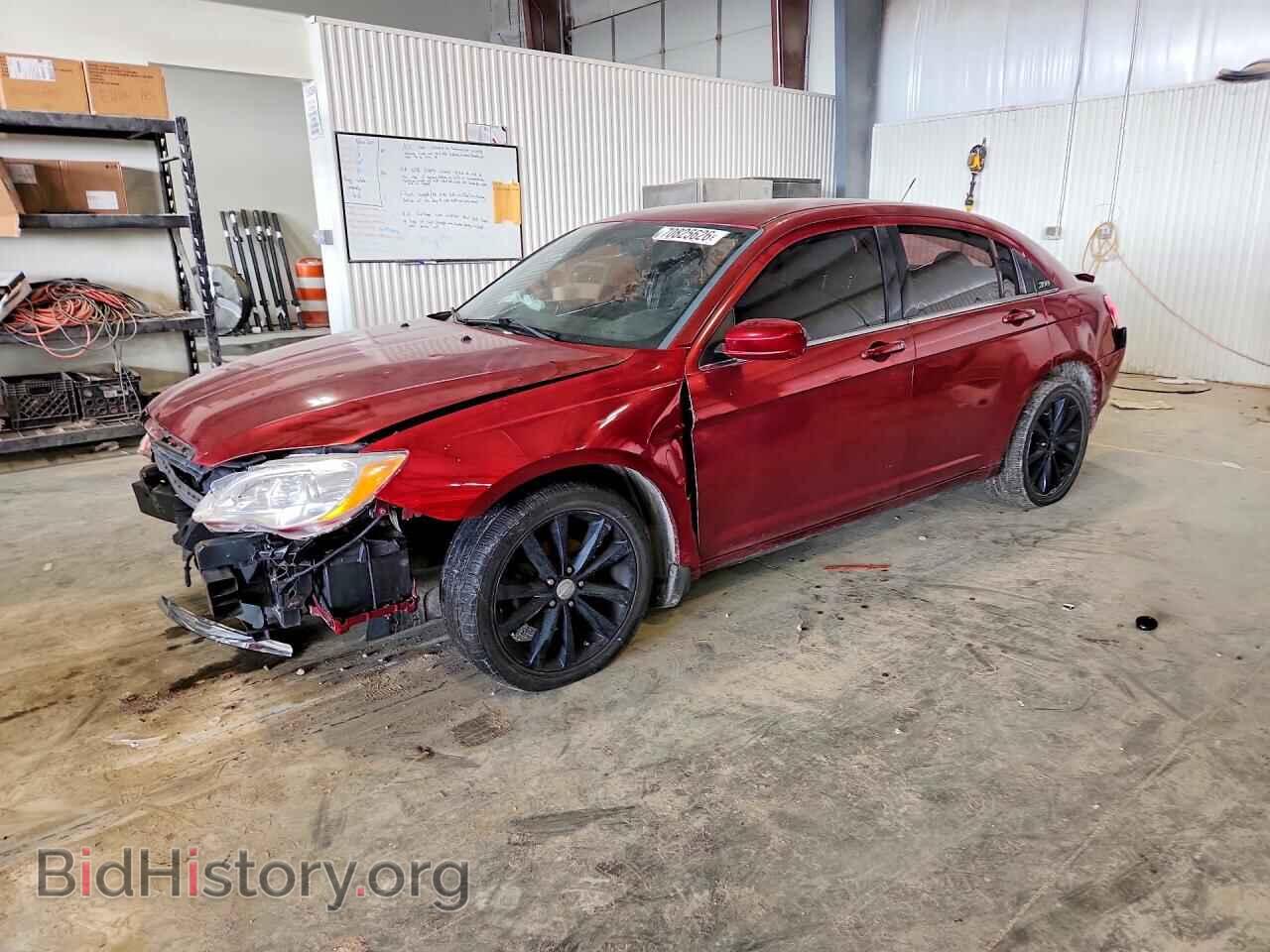 Фотография 1C3CCBAB8DN639823 - CHRYSLER 200 2013
