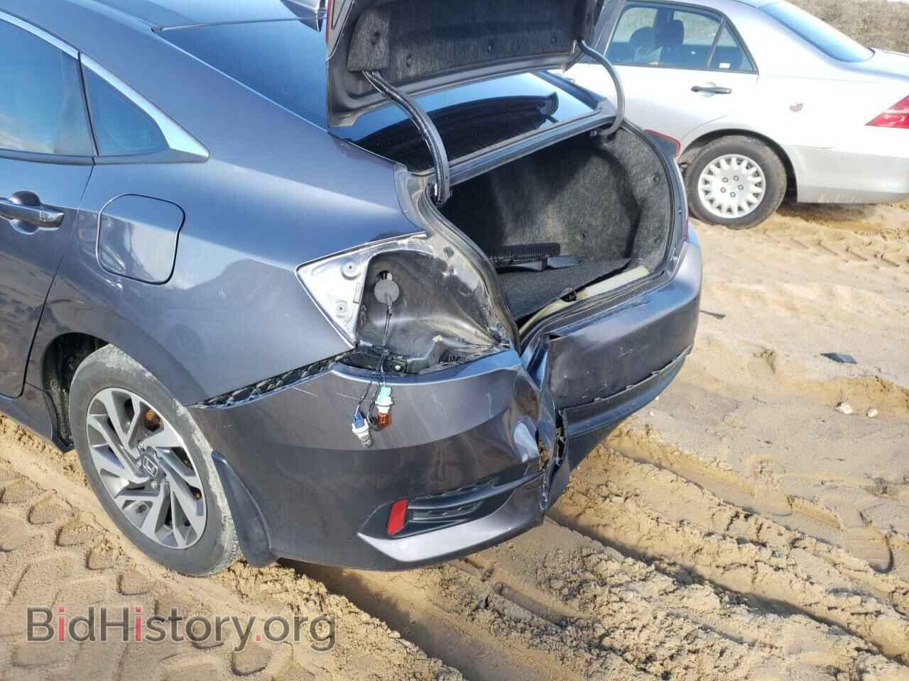 2018 HONDA CIVIC - VIN: 2HGFC2F77JH599513 - Фото 9