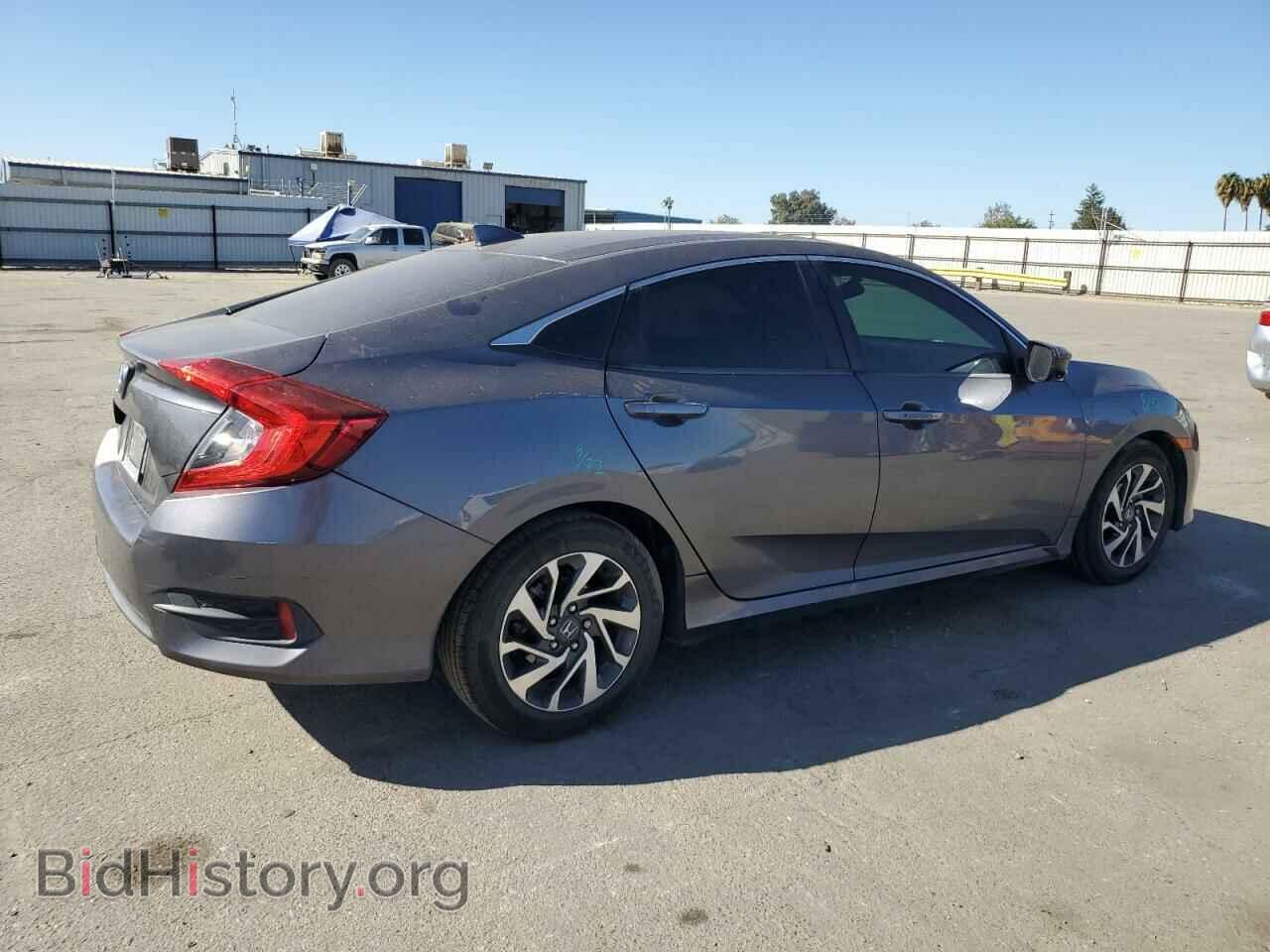 2017 HONDA CIVIC - VIN: 19XFC2F79HE206261 - Фото 3