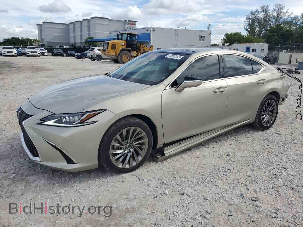 Фотография 58AEZ1B17SU185011 - LEXUS ES350 2025