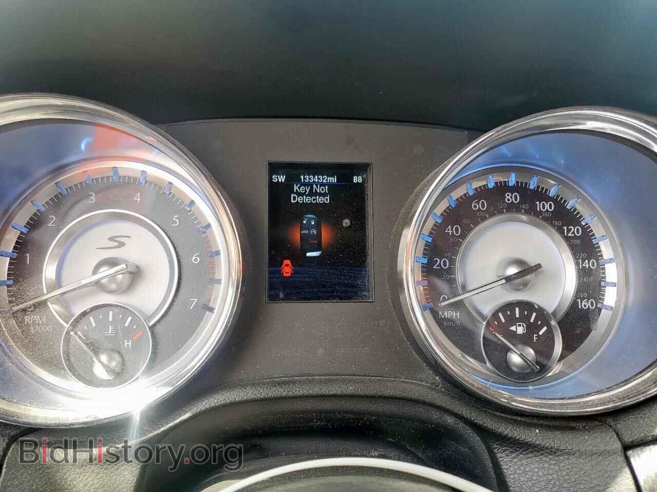 2013 CHRYSLER 300 - VIN: 2C3CCABT4DH591876 - Фото 9