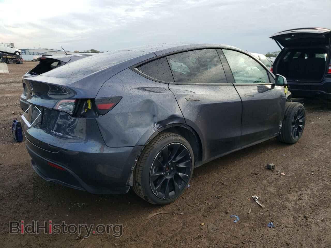 2022 TESLA MODEL Y - VIN: 7SAYGDEE1NF387275 - Фото 3