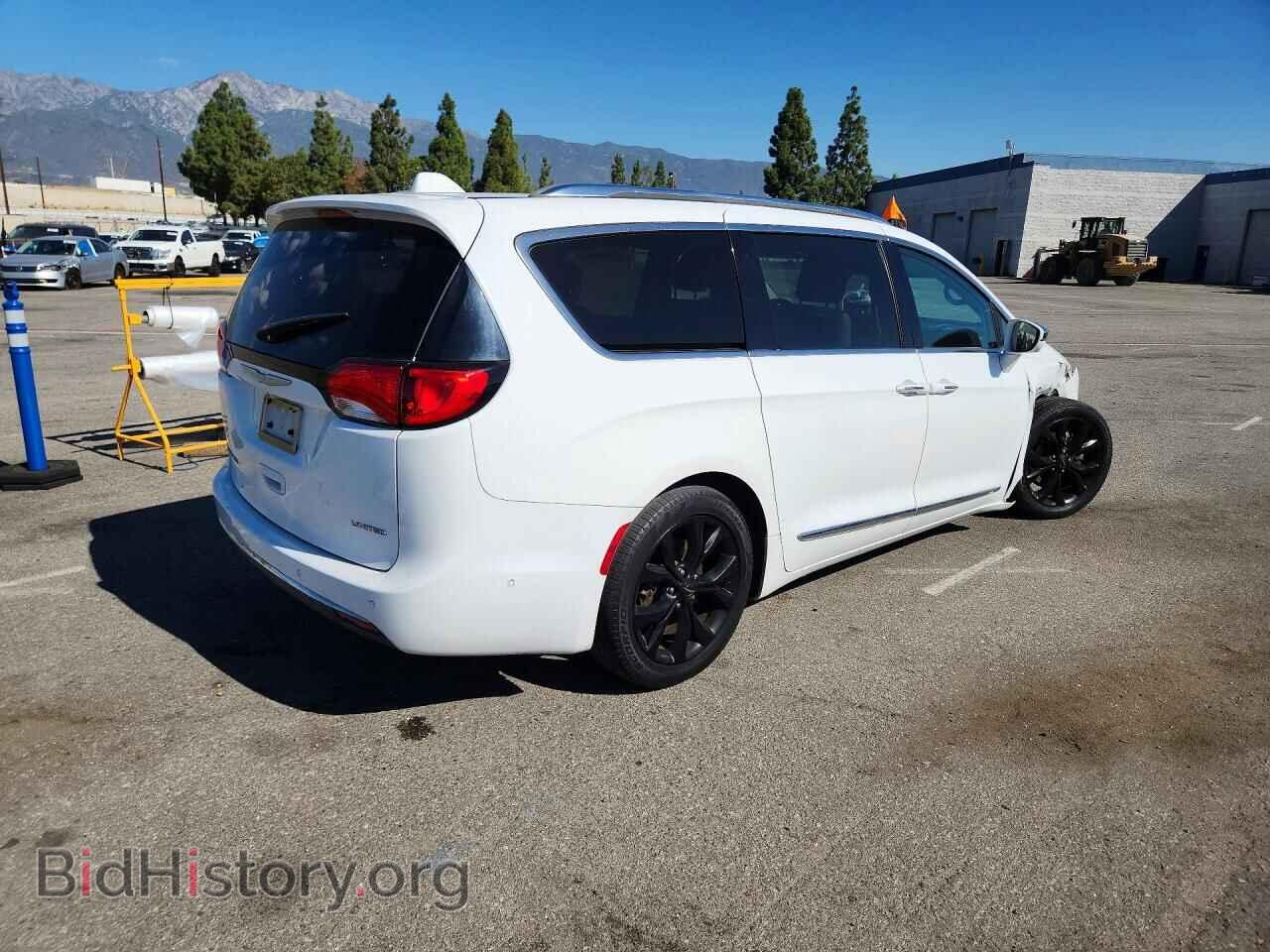 2017 CHRYSLER PACIFICA - VIN: 2C4RC1GG4HR504074 - Photo 3