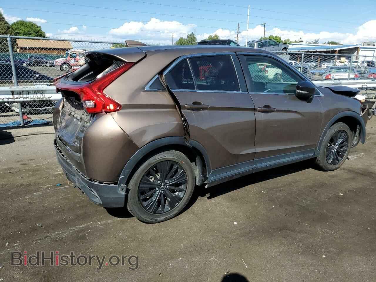 2018 MITSUBISHI ECLIPSE - VIN: JA4AT4AA8JZ064627 - Фото 3