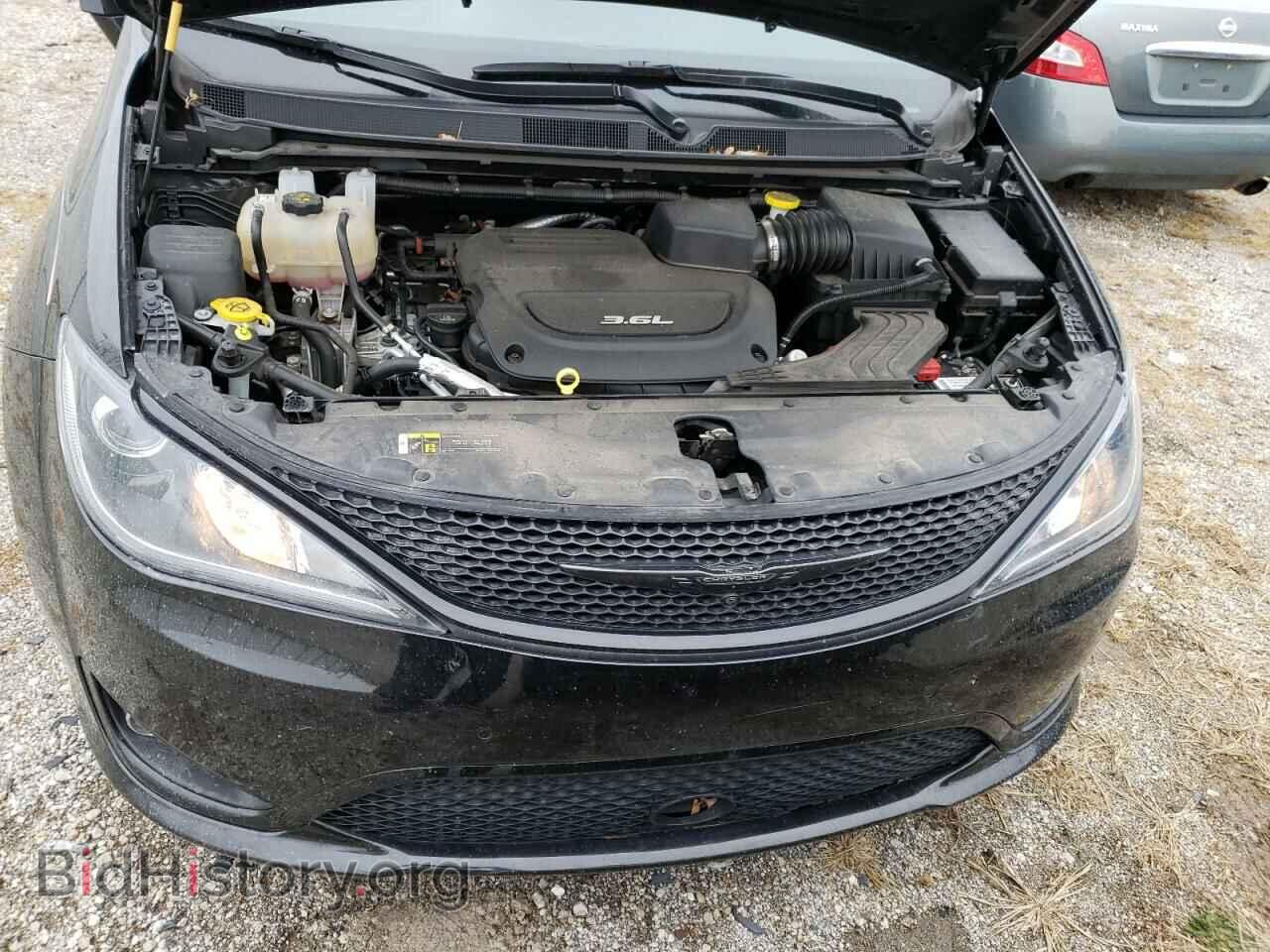 2018 CHRYSLER PACIFICA - VIN: 2C4RC1EG2JR165131 - Photo 12