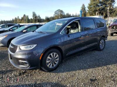 2021 Chrysler PACIFICA Hybrid Touring L, серый — VIN 2C4RC1L78MR562995, Copart