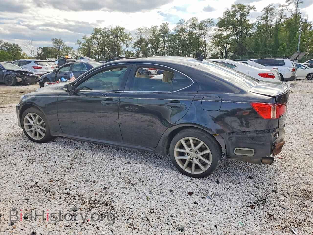 2011 LEXUS IS - VIN: JTHCE5C2XB5001136 - Photo 2